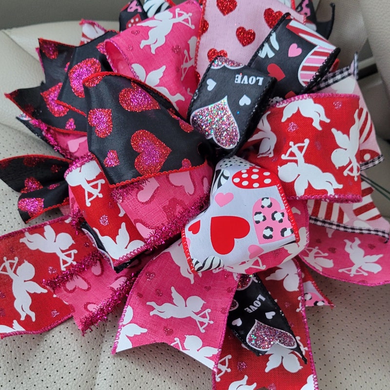 Whimsical Valentine's Day Bow: Cupid & Hearts, Gift Basket Decor