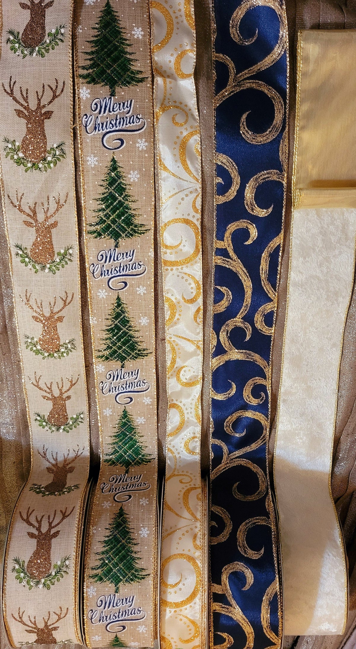 Christmas Ribbon Assortment: Winter Wonderland DIY Bow Garland