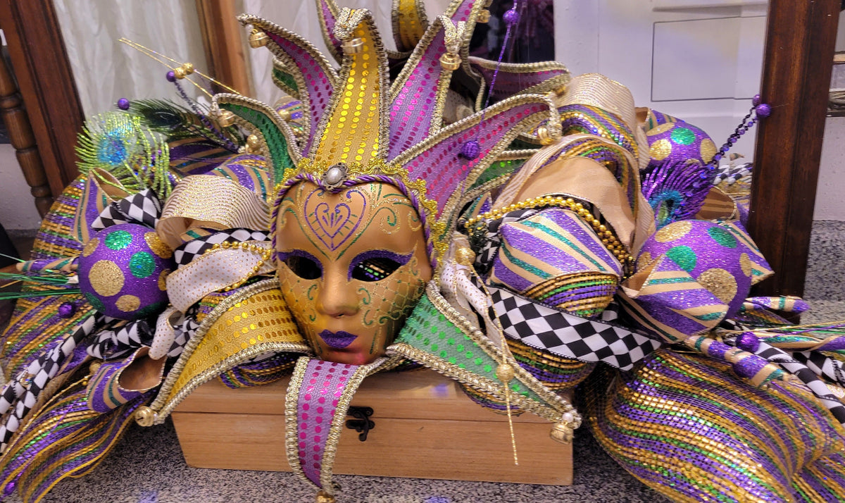 Mardi Gras Jester Mask Garland: Fat Tuesday Decor, 4ft Swag